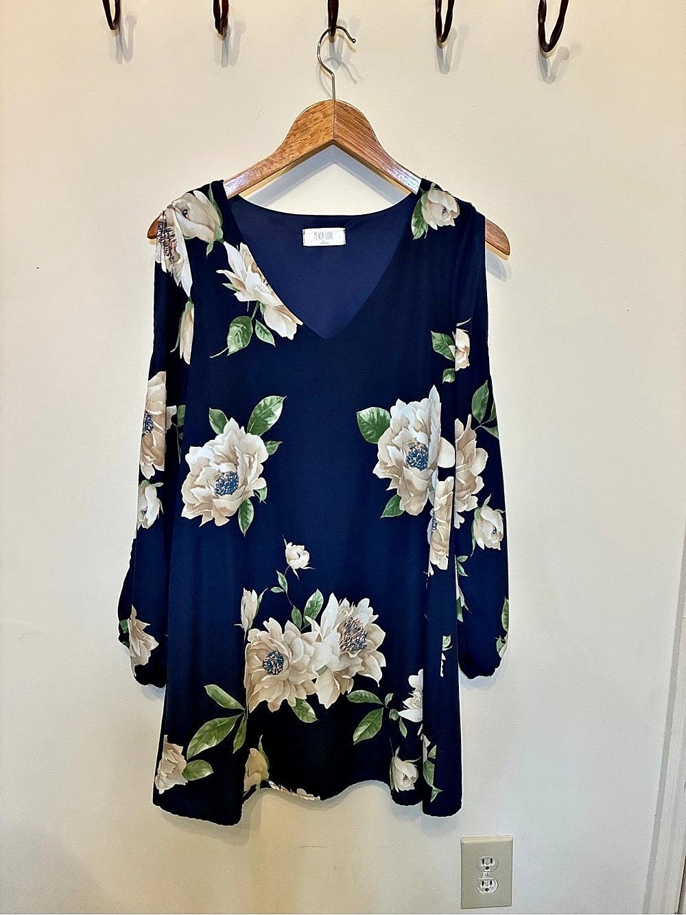 Boutique Floral Long Sleeve Blouse in Blue & White